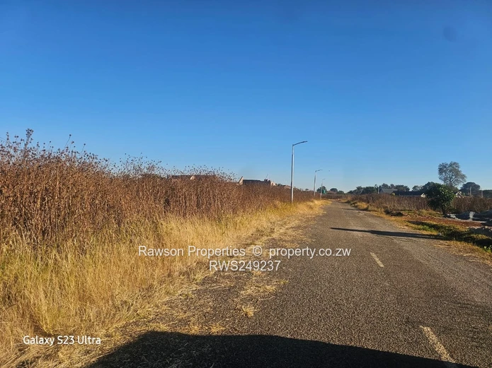 Mount Pleasant Manzil Stand - On Harare Drive