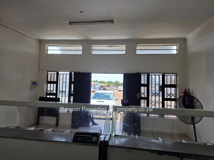 Very serious seller (Sole Mandate)