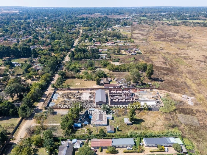 Marlborough: 4-Bed on 7,318 m² — Redevelopment Opportunity