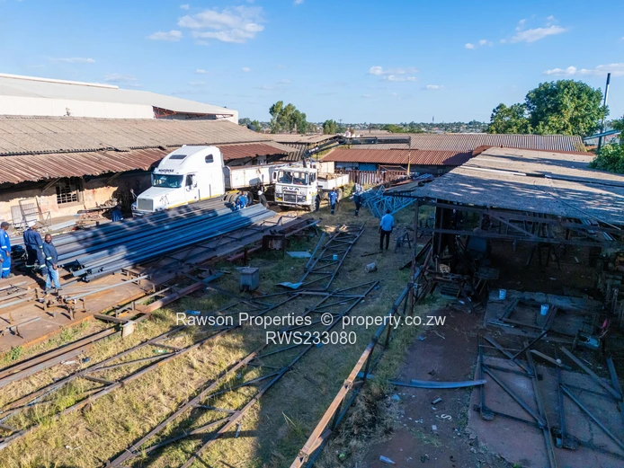 Commercial Space with Unlimited Possibilities!