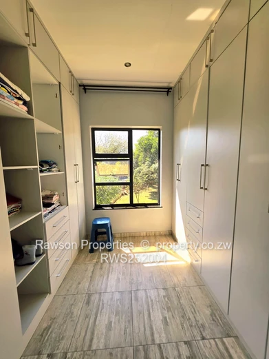 Highlands Golden Triangle Double Storey Forsale 