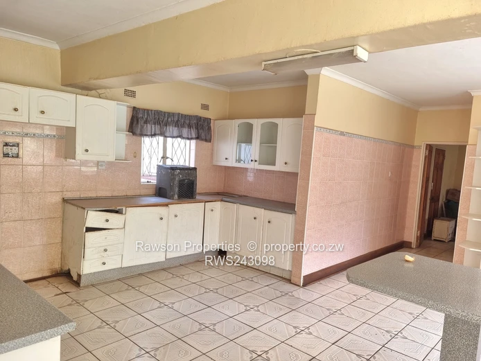 Glen Lorne Renovator's Delight