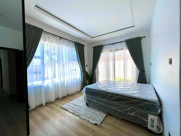 3 Bedroom Garden Flat