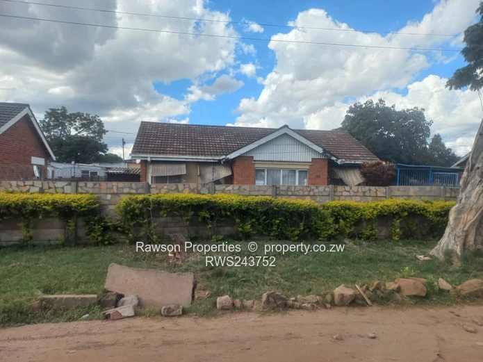 St Martins House For Sale (Sole Mandate)