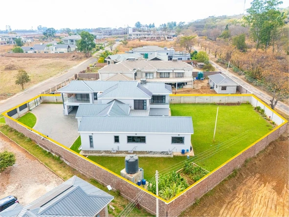 6 Bedroom House