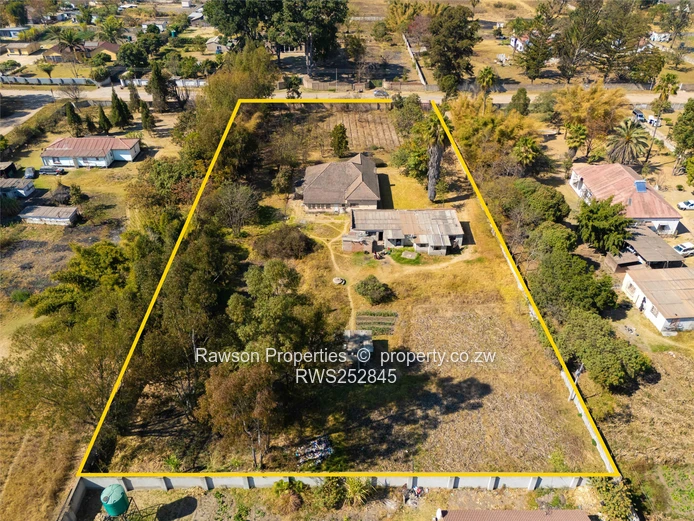 Prime  Commercial Opportunity on St Andrews road in Hatfield