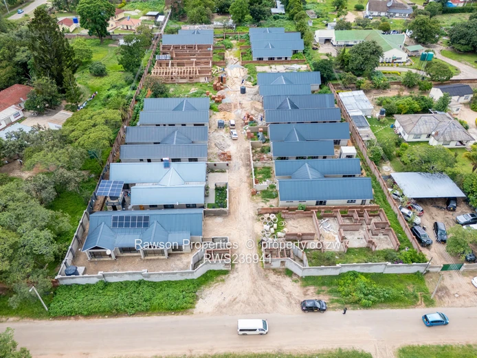 Neat Newly built Cluster For Sale