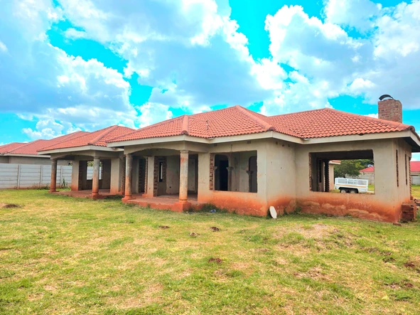 5 Bedroom House