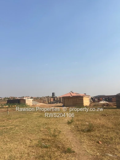 Stand For Sale in Zimre Park