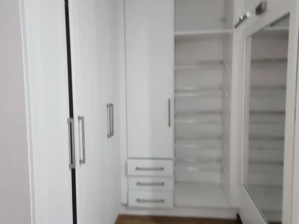 2 Bedroom Flat & Apartment