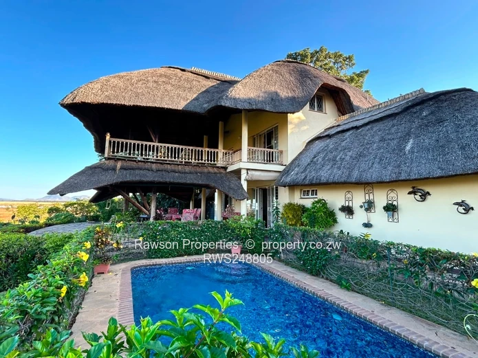 Luxury Holiday Home on Kariba Lakefront