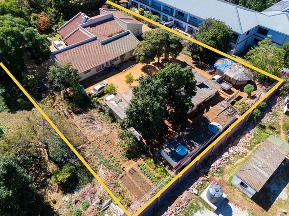 5 Bedroom House