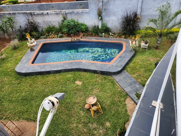 5 Bedroom House