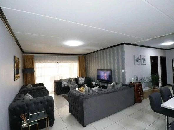 3 Bedroom Garden Flat