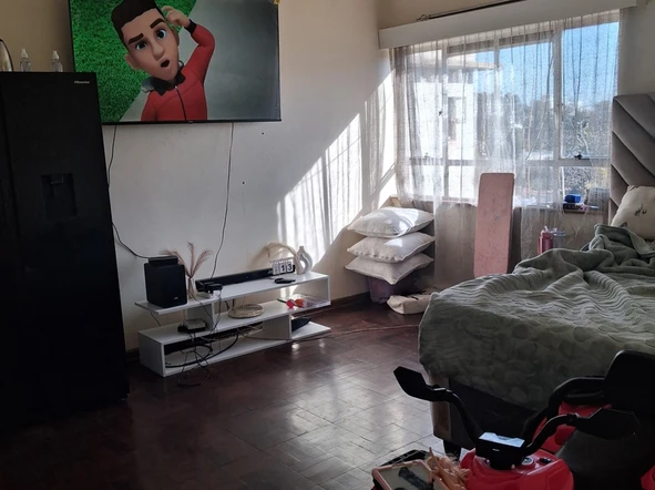 Flat & Apartment