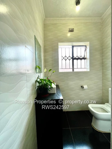 Borrowdale Pomona  (Sole Mandate)