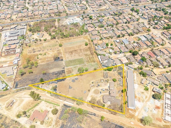 Stands & Residential Land