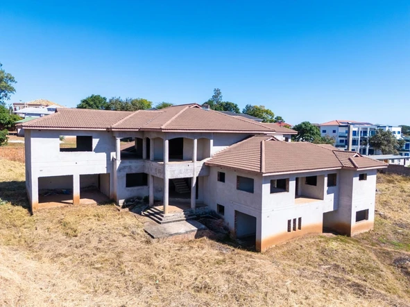 8 Bedroom House