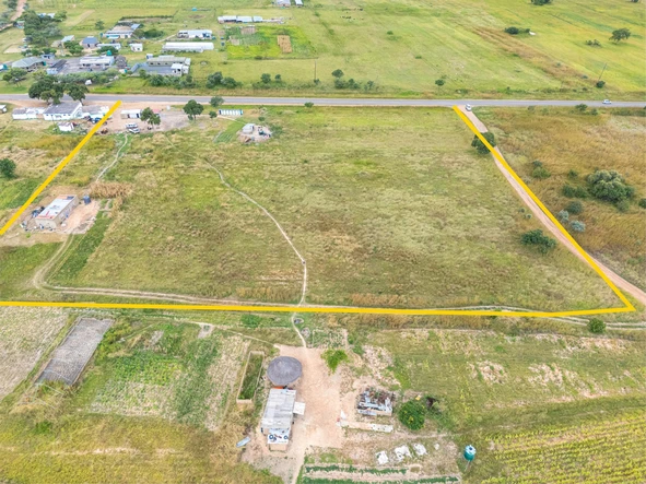 Commercial & Industrial Land