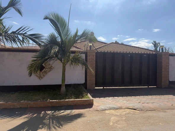 4 Bedroom House
