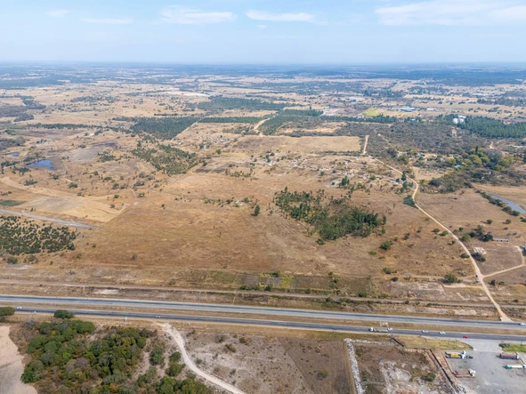 Commercial & Industrial Land